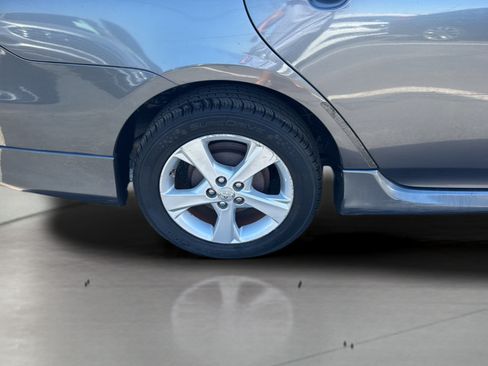 Used 2013 Toyota Corolla S FWD image 35
