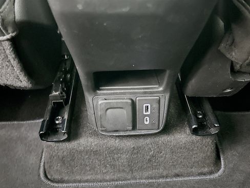 Used 2023 Buick Encore GX Essence w/ Experience Buick Package image 28