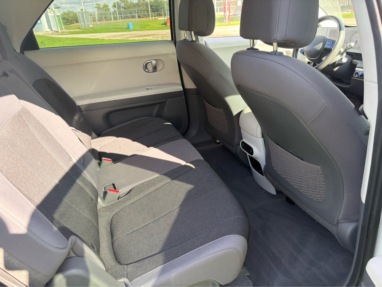 Used 2022 Hyundai Ioniq 5 SE RWD image 36