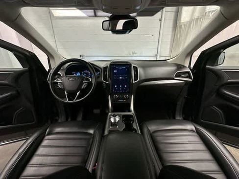 Used 2024 Ford Edge SEL AWD/4WD image 19