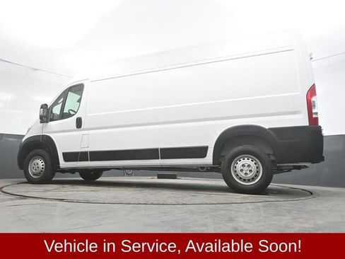 Used 2025 RAM ProMaster 2500 w/ Convenience Group image 33