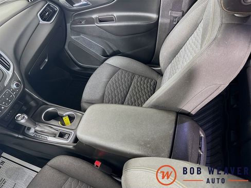 Used 2019 Chevrolet Equinox LT AWD/4WD image 28