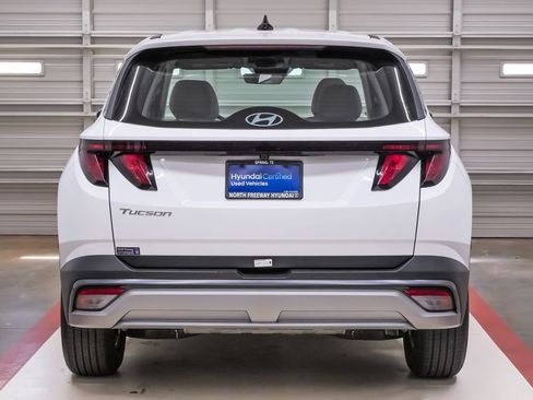 Certified 2026 Hyundai Tucson SE FWD image 7