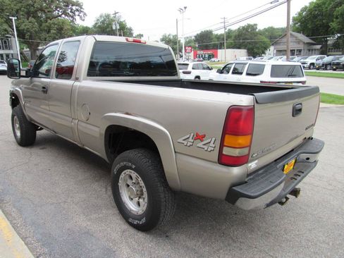 Used 2002 Chevrolet Silverado 2500 LS AWD/4WD image 9
