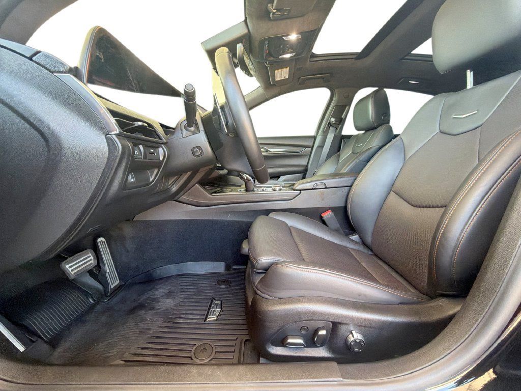 Used 2025 Cadillac CT5 V w/ Technology Package AWD/4WD image 20