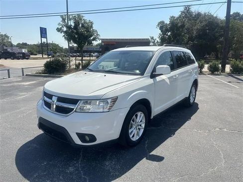 Used 2017 Dodge Journey SXT w/ Comfort/Convenience Group image 1