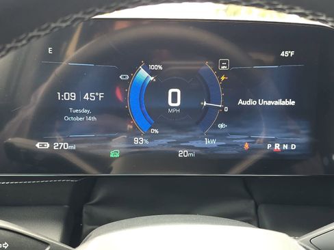 New 2025 Chevrolet Blazer EV LT image 24