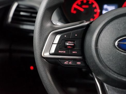 Used 2019 Subaru Impreza 2.0i image 14