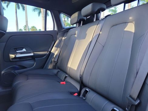 Certified 2025 Mercedes-Benz GLA 250 image 12