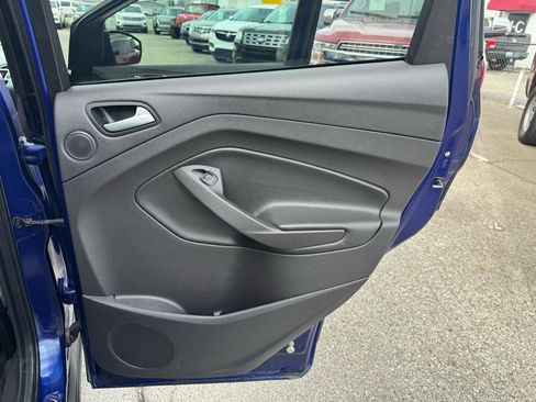 Used 2015 Ford Escape SE w/ Equipment Group 201A FWD image 20