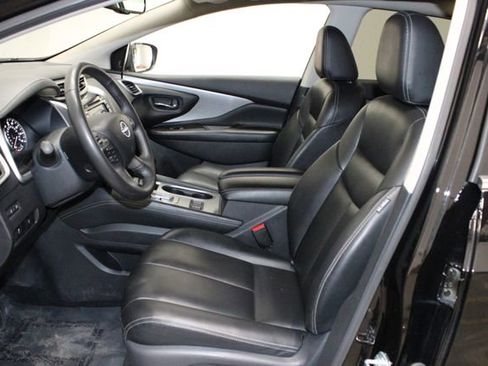 Used 2023 Nissan Murano SV image 10