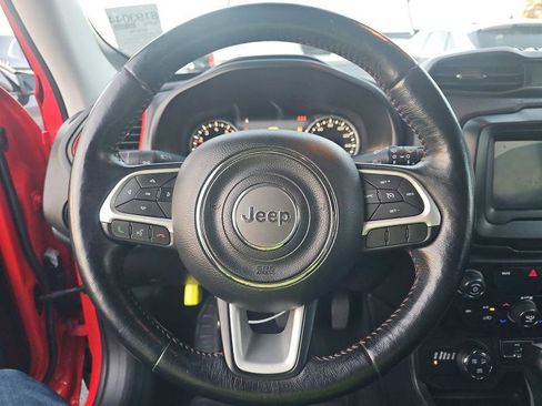 Used 2019 Jeep Renegade Trailhawk w/ Cold Weather Group II image 11