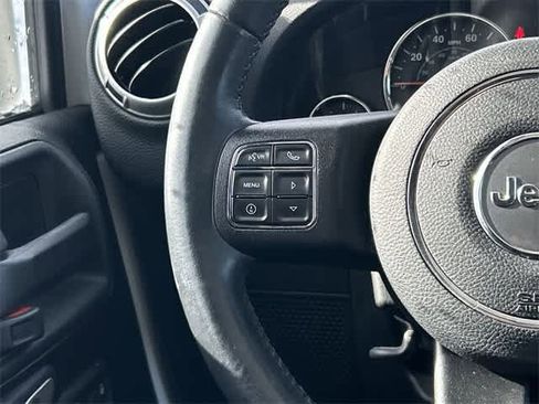 Used 2018 Jeep Wrangler Sahara w/ Connectivity Group image 8