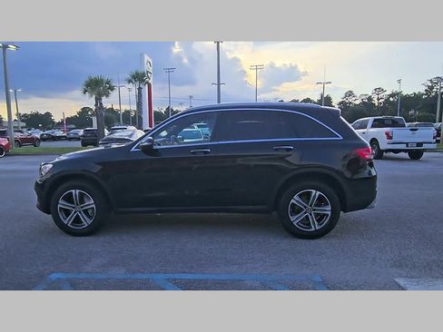 Used 2019 Mercedes-Benz GLC 300 4MATIC image 29