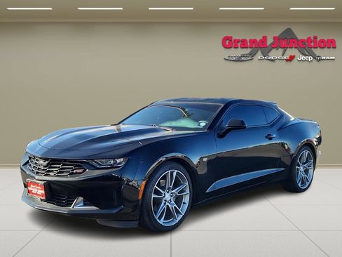 Used 2024 Chevrolet Camaro LT w/ RS Package image 3