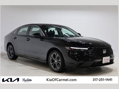 Used 2025 Honda Accord EX-L image 1