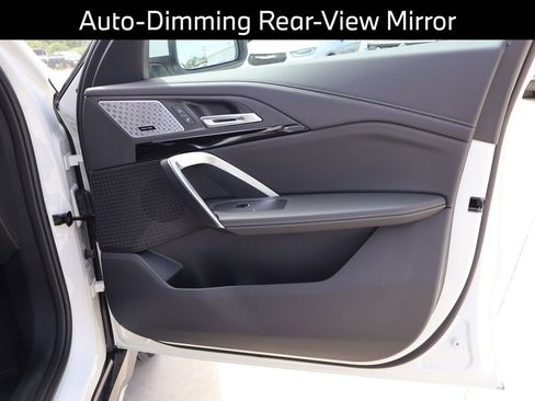 New 2025 BMW X1 xDrive28i w/ Technology Package image 11