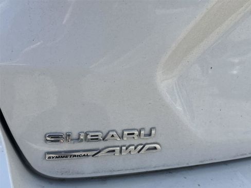 Used 2025 Subaru Crosstrek 2.5i Limited AWD/4WD image 32
