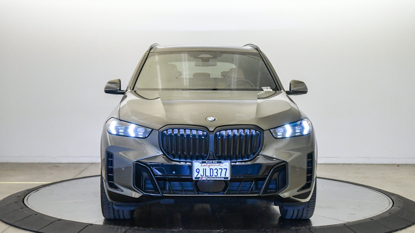 Certified 2024 BMW X5 xDrive40i w/ M Sport Package AWD/4WD image 7