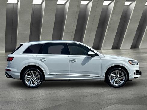 Used 2023 Audi Q7 3.0T Premium Plus AWD/4WD image 2