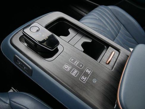 Certified 2023 Nissan Ariya AWD/4WD image 29