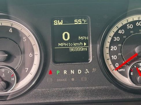 Used 2017 RAM 1500 Express image 17