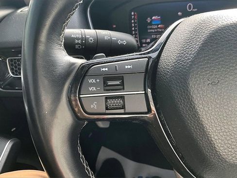 Used 2023 Honda Civic Touring image 18