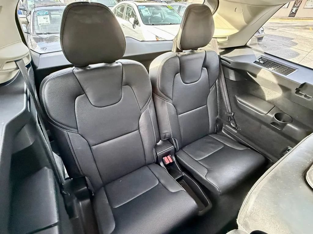 Used 2018 Volvo XC90 T6 Inscription w/ Convenience Package AWD/4WD image 16
