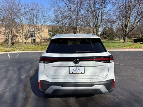 New 2026 Volkswagen Tiguan S image 6