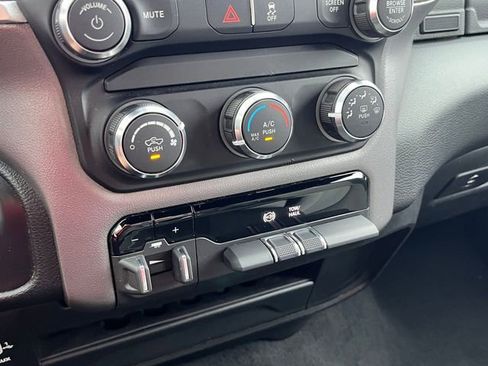 Used 2023 RAM 2500 Big Horn w/ Level 1 Equipment Group image 22