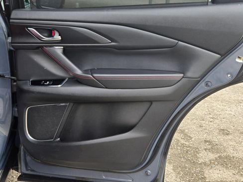 Used 2021 MAZDA CX-9 Carbon Edition image 24
