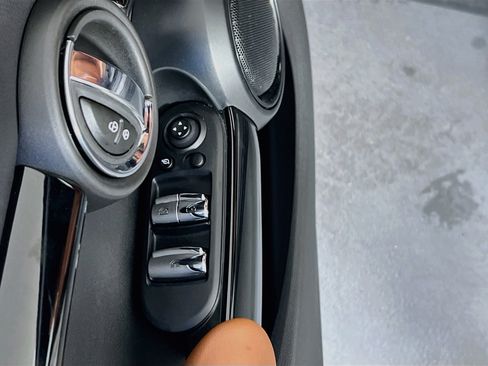 Used 2022 MINI Cooper S FWD image 18