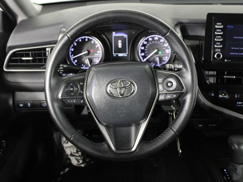 Used 2023 Toyota Camry SE FWD image 20