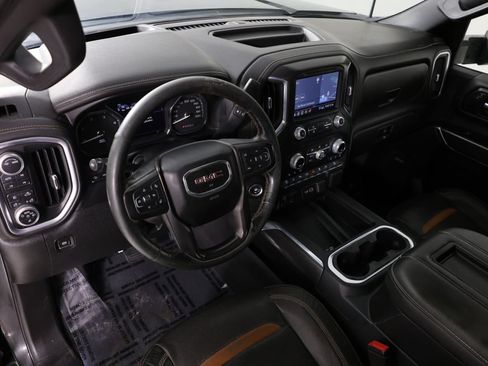 Used 2020 GMC Sierra 2500 AT4 w/ AT4 Premium Package AWD/4WD image 24