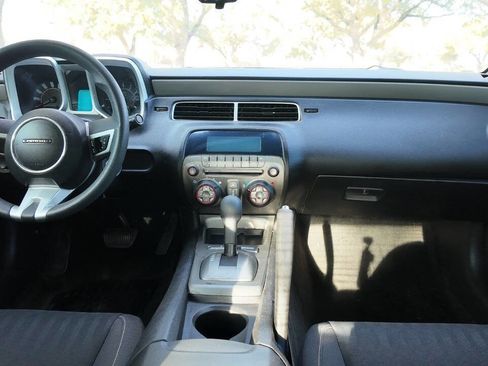 Used 2011 Chevrolet Camaro LS w/ Bluetooth Package image 18