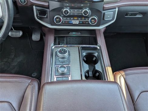 Used 2024 Ford Expedition Max Limited image 21