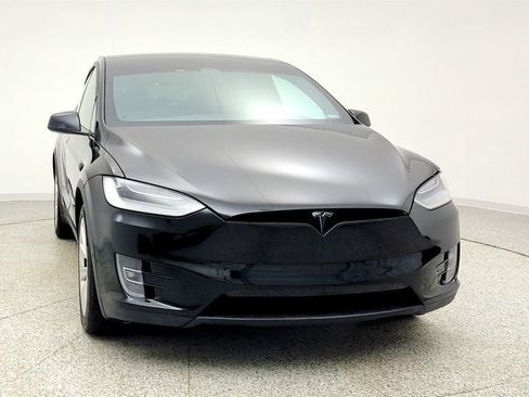 Used 2020 Tesla Model X Long Range image 2