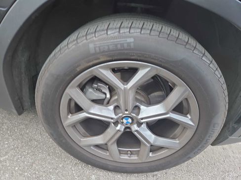 Used 2024 BMW X3 xDrive30i w/ Premium Package AWD/4WD image 2