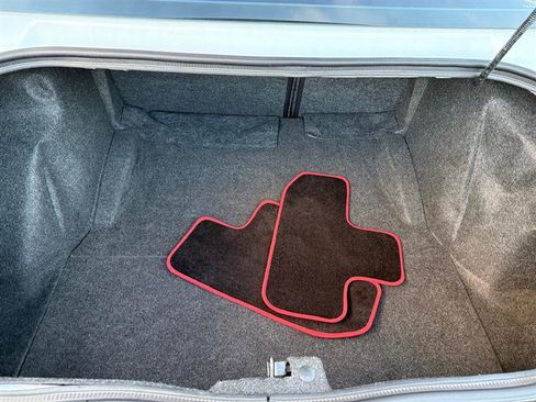 Used 2017 Dodge Challenger R/T Scat Pack w/ Leather Interior Group image 14