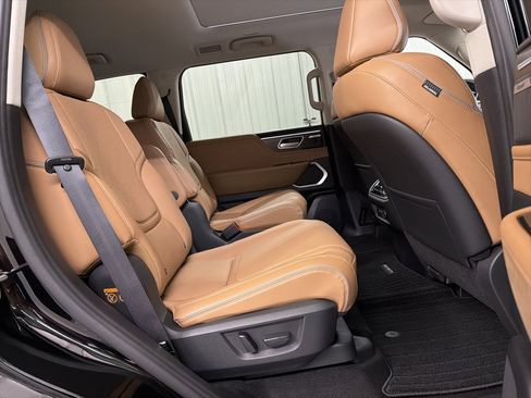 New 2026 INFINITI QX80 Luxe image 31