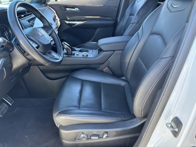 Used 2022 Cadillac XT4 Sport FWD image 19