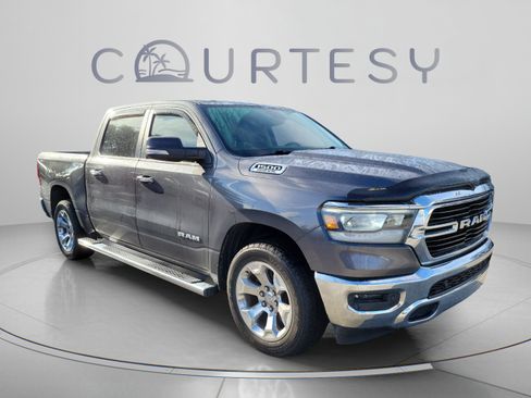 Used 2019 RAM 1500 Big Horn AWD/4WD image 4
