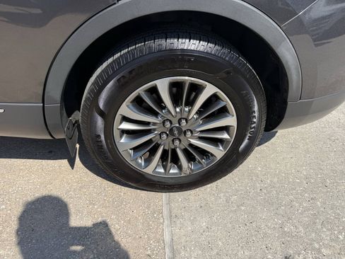 Used 2020 Lincoln Nautilus Reserve FWD image 38