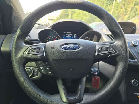 Used 2019 Ford Escape S FWD image 11