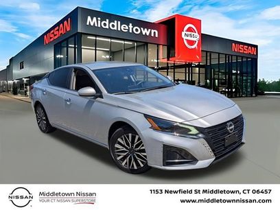 Used 2023 Nissan Altima 2.5 SV