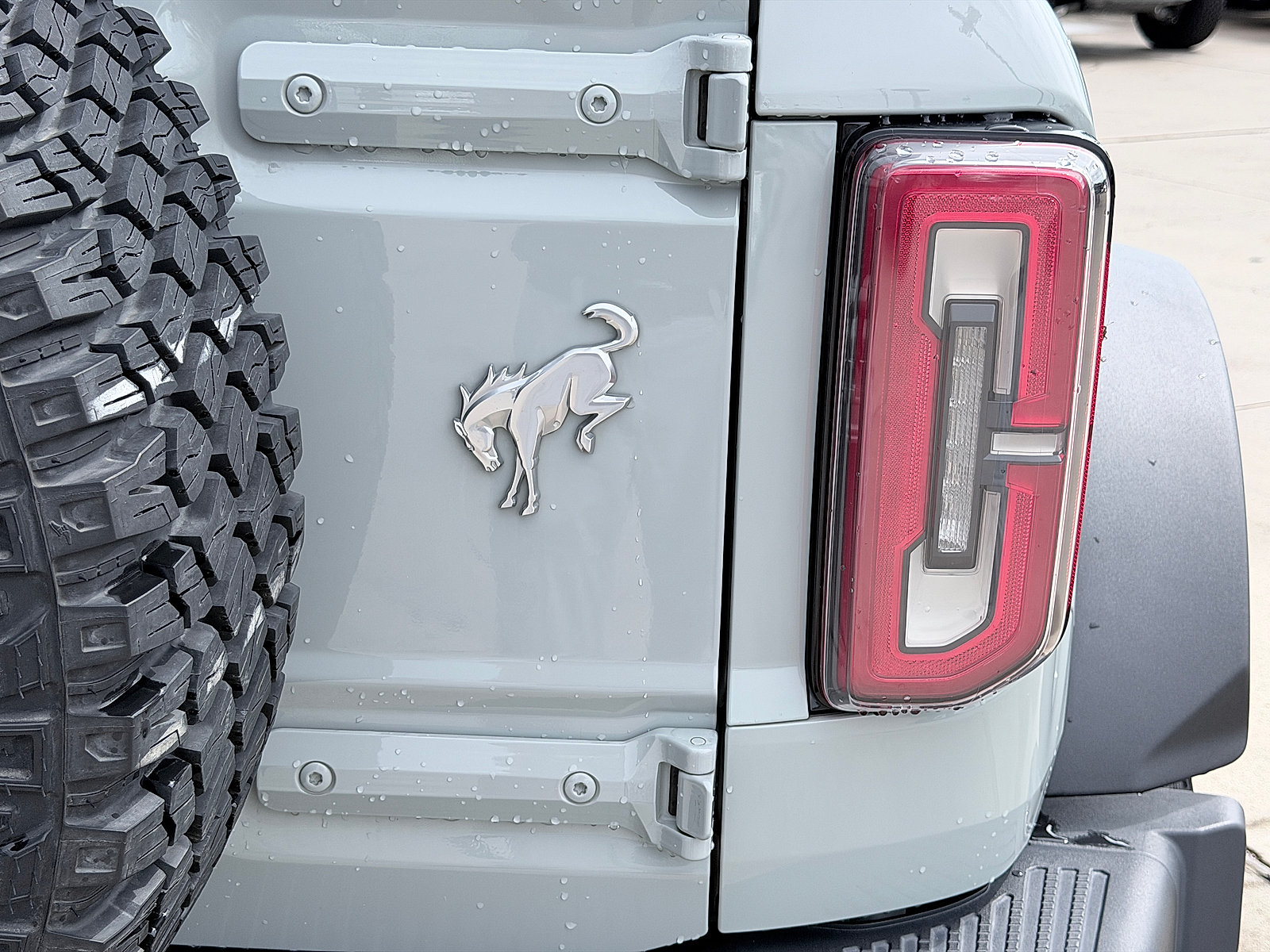 Used 2023 Ford Bronco Badlands AWD/4WD image 18