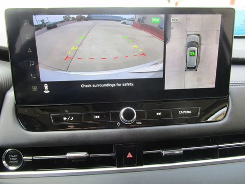Used 2025 Mitsubishi Outlander SE AWD/4WD image 28