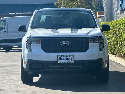 New 2025 Ford Maverick XLT w/ Black Appearance Package image 9