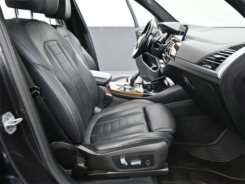 Used 2018 BMW X3 xDrive30i w/ Premium Package image 25