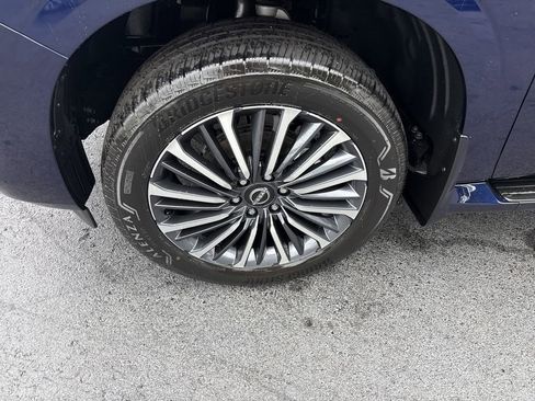 New 2025 Nissan Armada Platinum Reserve AWD/4WD image 20